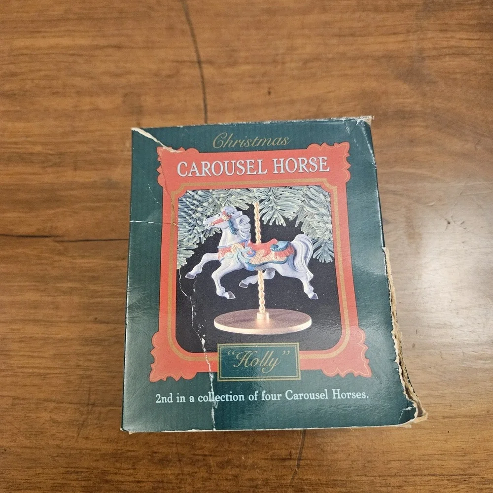 Vintage 1989 Hallmark Christmas Carousel Horse Holly 2nd Ornament In Collection‎